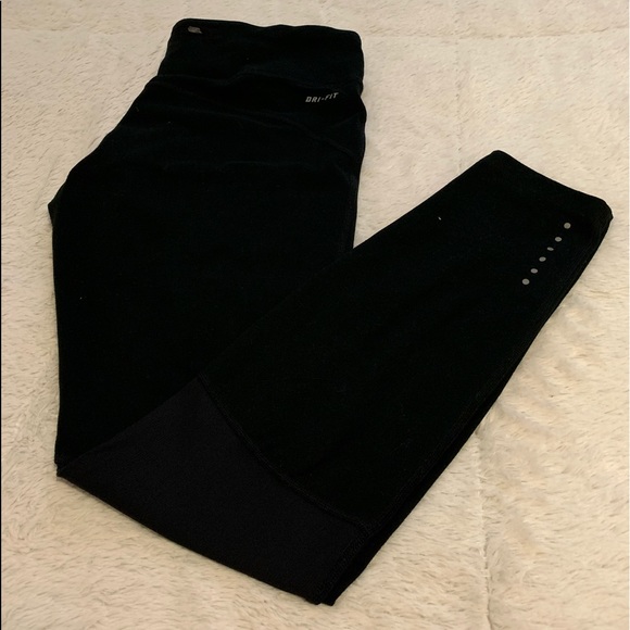 Women’s Nike Dri-Fit Black - Picture 1 of 11